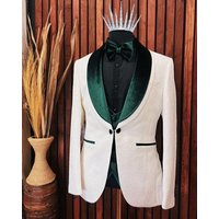 Tuxedo blanc ajusté avec revers en velours vert Alberto Nardoni