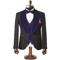 Mens Black With Royal Velvet Lapel 3-Piece Tailored-Fit Tuxedo — Costumes et vestons pour hommes