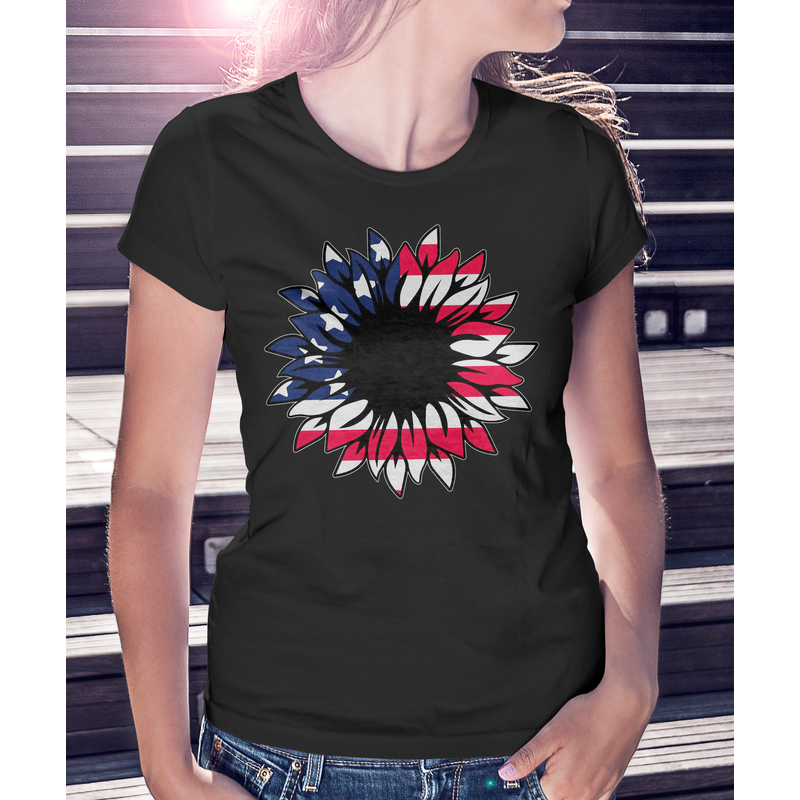 Patriotic Unisex T-shirt Sunflower And Us Flag — T-shirts pour hommes