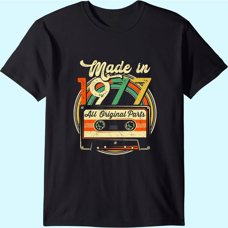 T-shirt Cassette Tape Cadeaux d'anniversaire 44 ans Made In 1977 pour hommes — T-shirts pour hommes