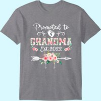 T-shirt Floral Promoted To Grandma pour Hommes — T-shirts pour hommes