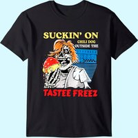 On Chili Dog Outsides The Tastee Freez Men's T-Shirt