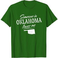 T-shirt Someone in Oklahoma Loves Me pour hommes — T-shirts pour hommes