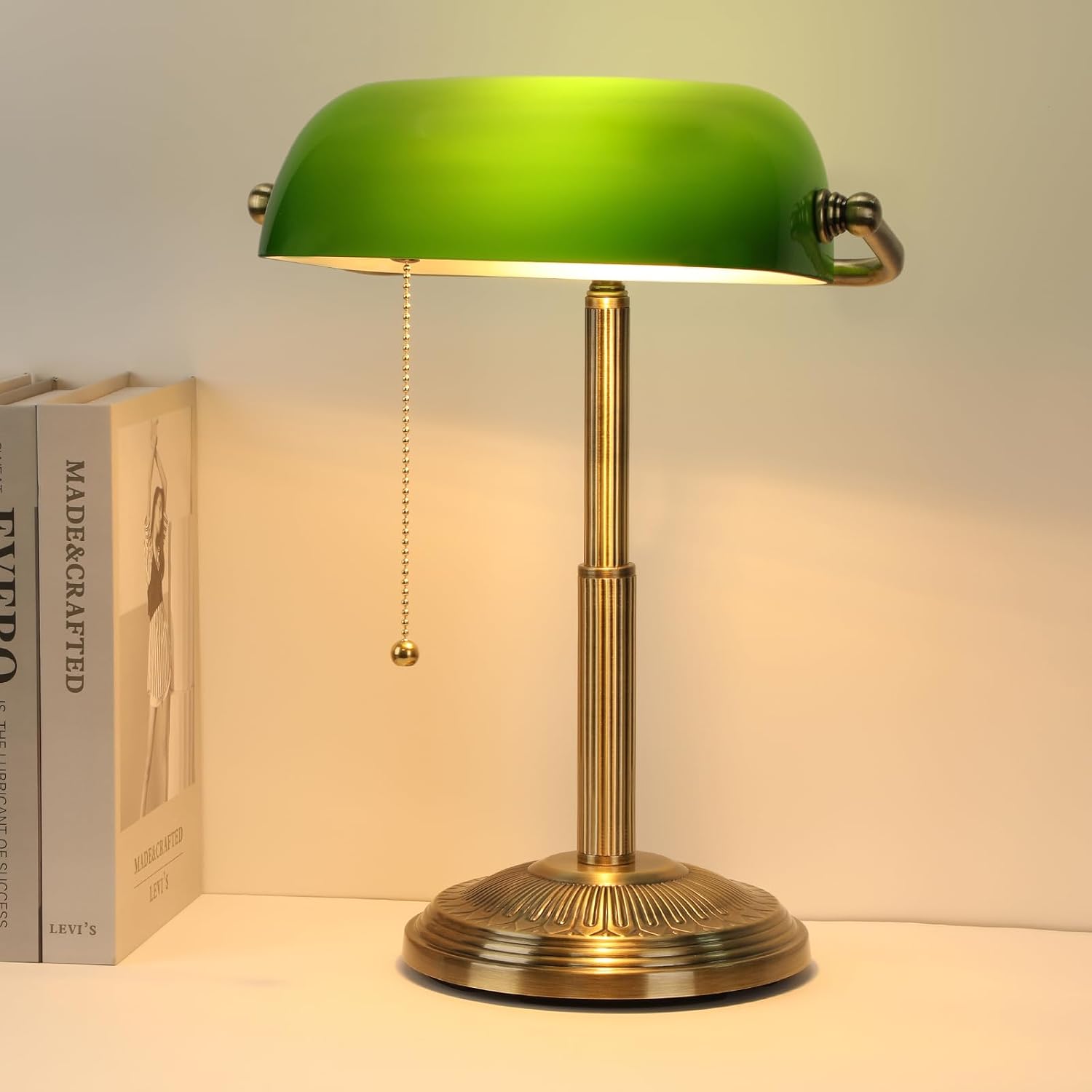 LAMPE DE BUREAU LINNMON BANQUIER AVEC INTERRUPTEUR À CHAÎNE, AMPoule DEL INCLUSE — Lampe de bureau menée