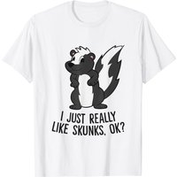 Funny Skunks Lover Men's T-Shirt