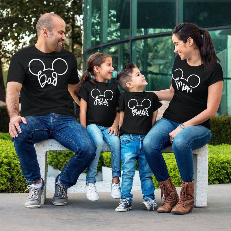 T-shirt personnalisé Mouse Family Vacation pour hommes — T-shirts pour hommes