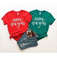 T-shirt de Noël en famille assorti pour hommes Hello New Year Holiday — T-shirts pour hommes
