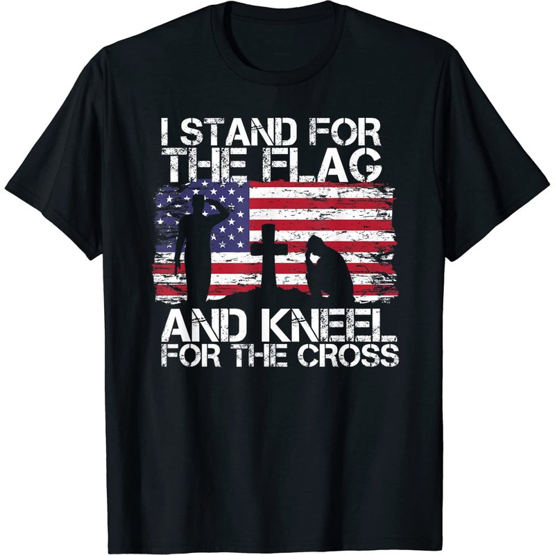 T-shirt Drapeau US : Je me tiens pour le drapeau et je m'agenouille pour la croix — T-shirts pour hommes