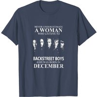 Ne Sous-estimez Jamais Une Femme Qui Écoute Les Backstreet Boys T-Shirt — T-shirts pour hommes
