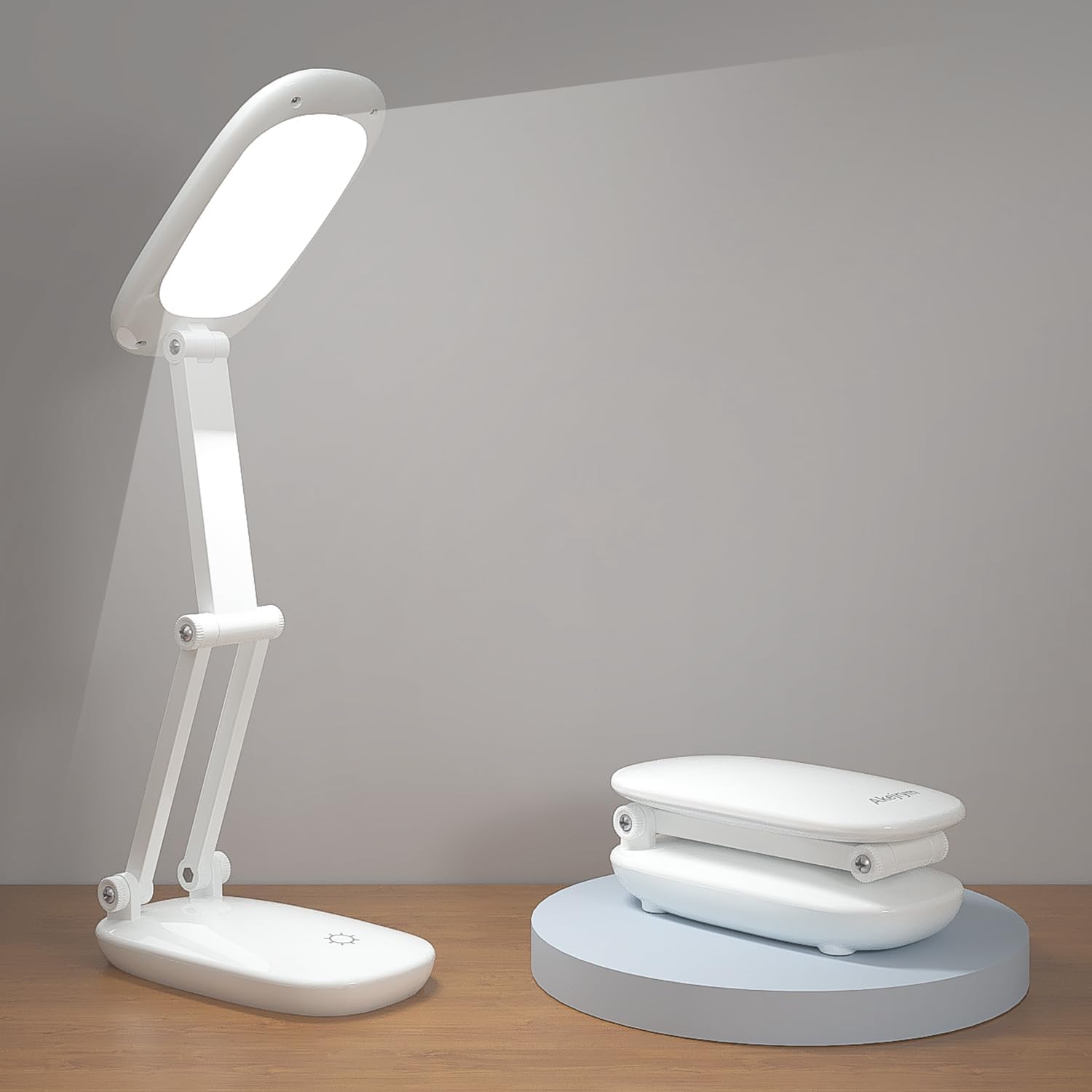 Lampe de bureau LED pliable et portable Akejrym avec contrôle tactile — Lampe de bureau menée