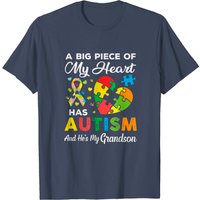 Un Grand Morceau De Mon Coeur A L'Autisme T-shirt Pour Hommes — T-shirts pour hommes