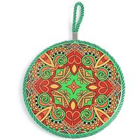 Dessous de verre en porcelaine avec motif mandala et corde suspendue