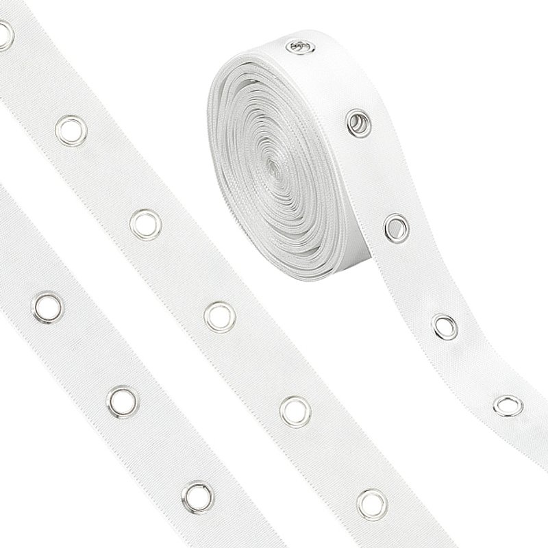 Ribbons en satin polyester à chevrons avec œillets, blancs, 10 verges — Chaînes, fils et cordons