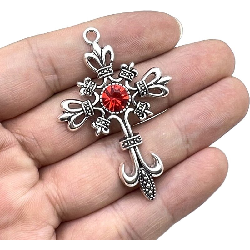 Pendentif Croix en Alliage de Strass en Argent Vieilli — Breloques et pendentifs