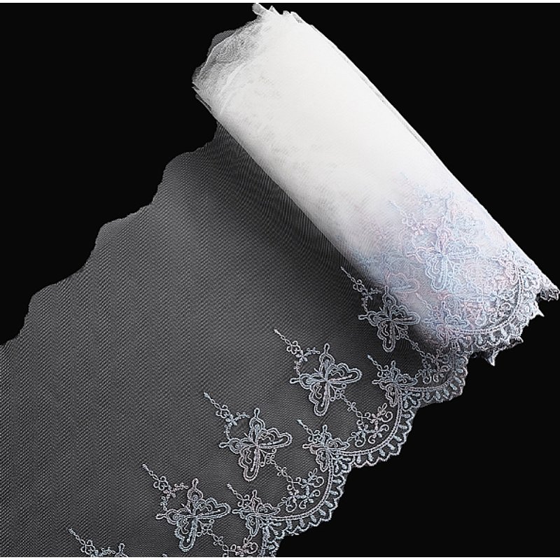 Ribbons en polyester brodés de 4,8 à 5 verges, bordure en dentelle papillon — Chaînes, fils et cordons