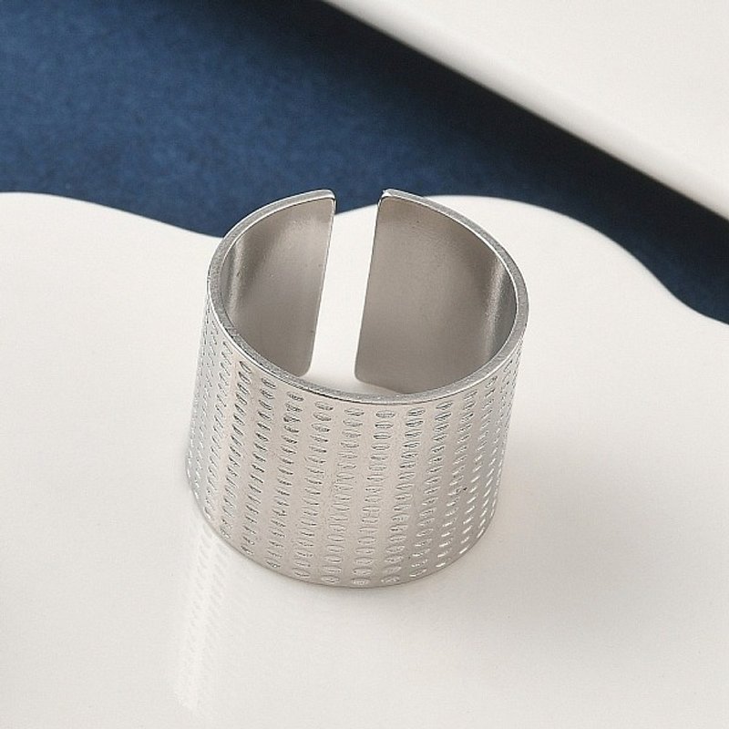 304 Stainless Steel Open Cuff Ring - Adjustable 16mm Diameter — Costume Jewelry