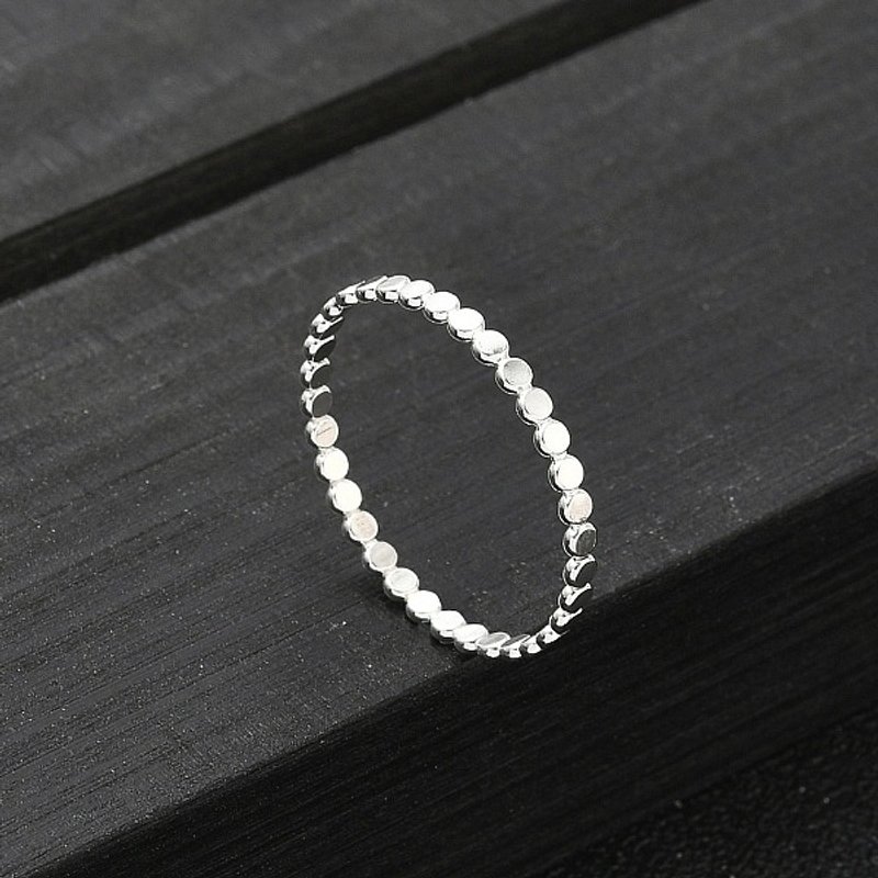 925 Sterling Silver Flat Beaded Finger Rings for Women — Costume Jewelry