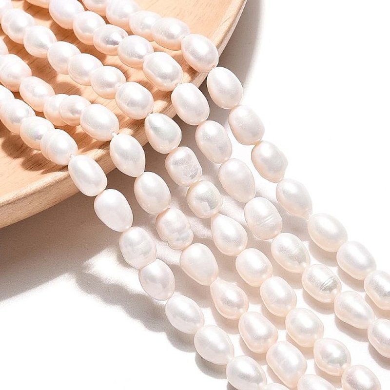 Brins de perles de culture d'eau douce naturelles, blanc crémeux — Perles à bijoux