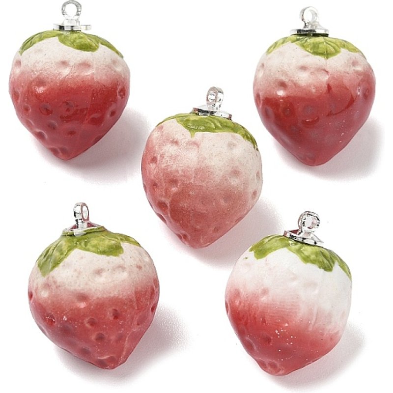 Pendants en Porcelaine Faits Main avec Trouvailles en Acier Inoxydable — Breloques et pendentifs