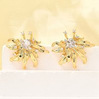 Boucles d'oreilles en zircon cubique micro pavé en laiton, plaqué or 18K — Bijoux fantaisie