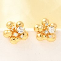 Boucles d'oreilles en laiton avec zircon cubique clair en micro pavé — Bijoux fantaisie