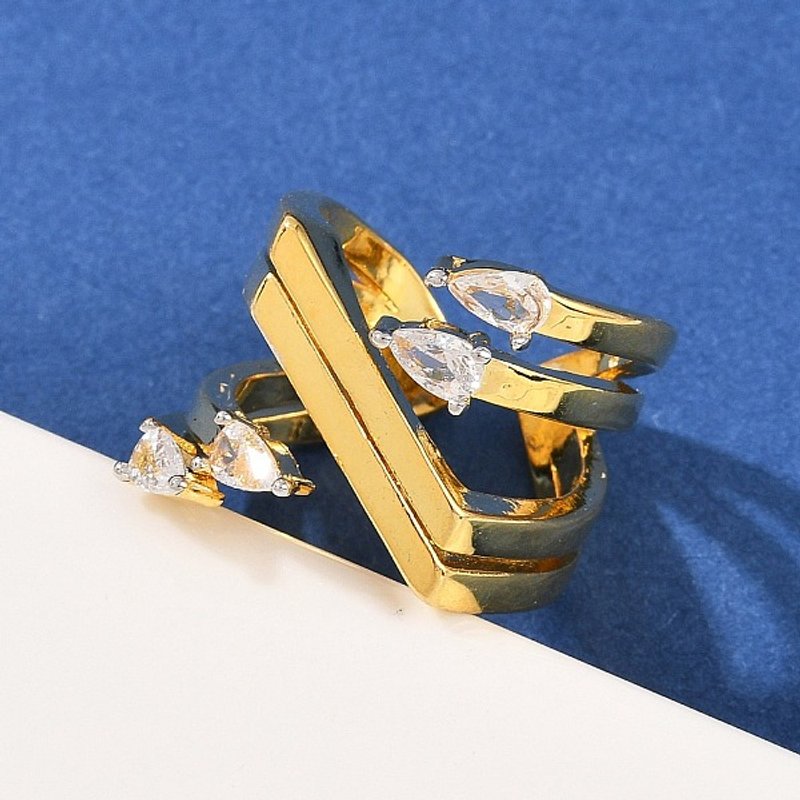 Bague Cuff en Zircon Cubique Micro Pave en Laiton pour Femmes - Ajustable — Bijoux fantaisie