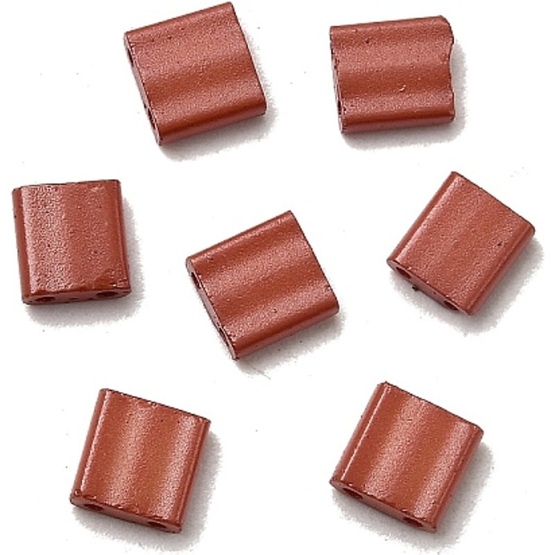 Perles en Verre Carrées à Peinture de Cuisson à 2 Trou, Brun Selle — Perles à bijoux