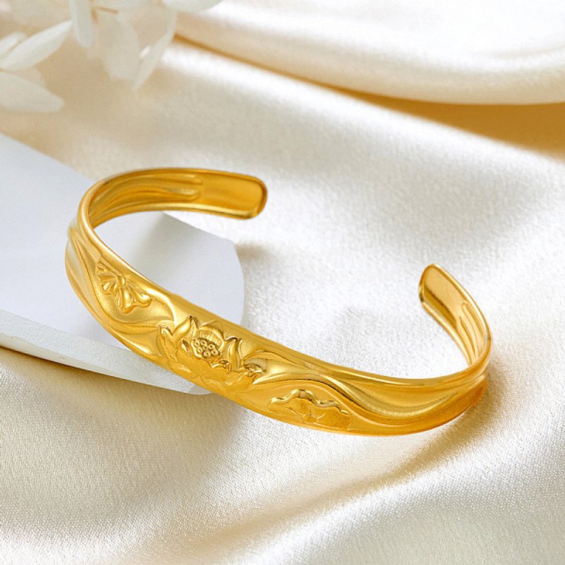 Bracelet Cuff en Acier Inoxydable Lotus pour Femmes, Doré — Bracelet Femme