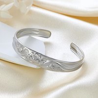 304 Stainless Steel Lotus Flower Cuff Bracelet for Women — Bracelet Women