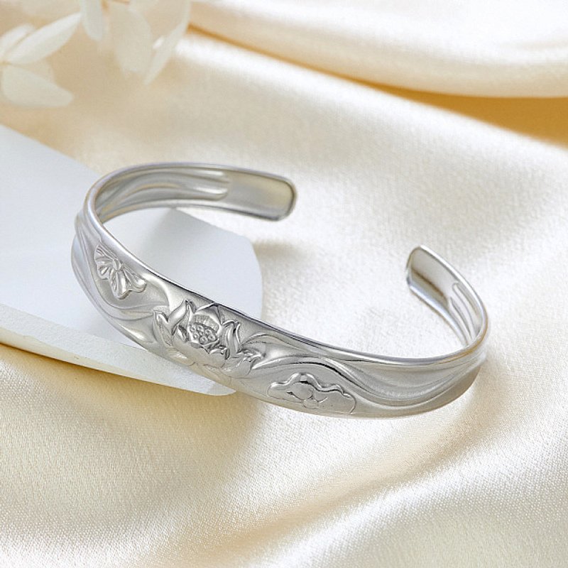 Bracelet Cuff Fleur de Lotus en Acier Inoxydable 304 pour Femmes — Bracelet Femme