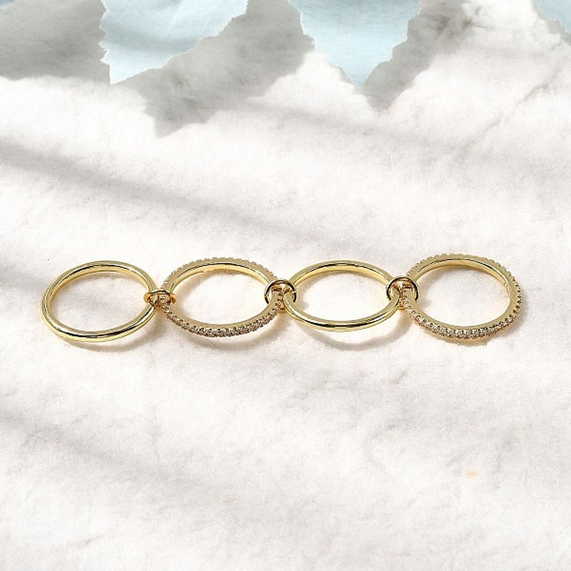 Bagues Empilables en Laiton avec Zirconia Cubique Micro Pave - Plaqué Or 18K — Anneaux empilables