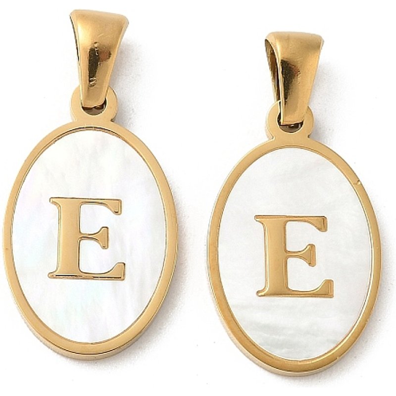 Pendentif Ovale en Coquillage Naturel avec Initiale - Lettre E — Breloques et pendentifs