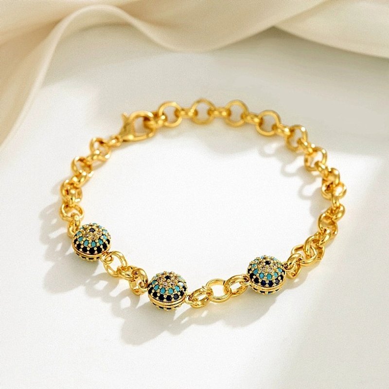 Brass Rolo Chain Bracelet with Micro Pave Cubic Zirconia Eye Link — Bracelet Women