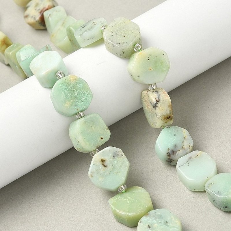 Fils de perles de serpentine naturelle avec perles de rocaille, 28-29pcs — Perles à bijoux