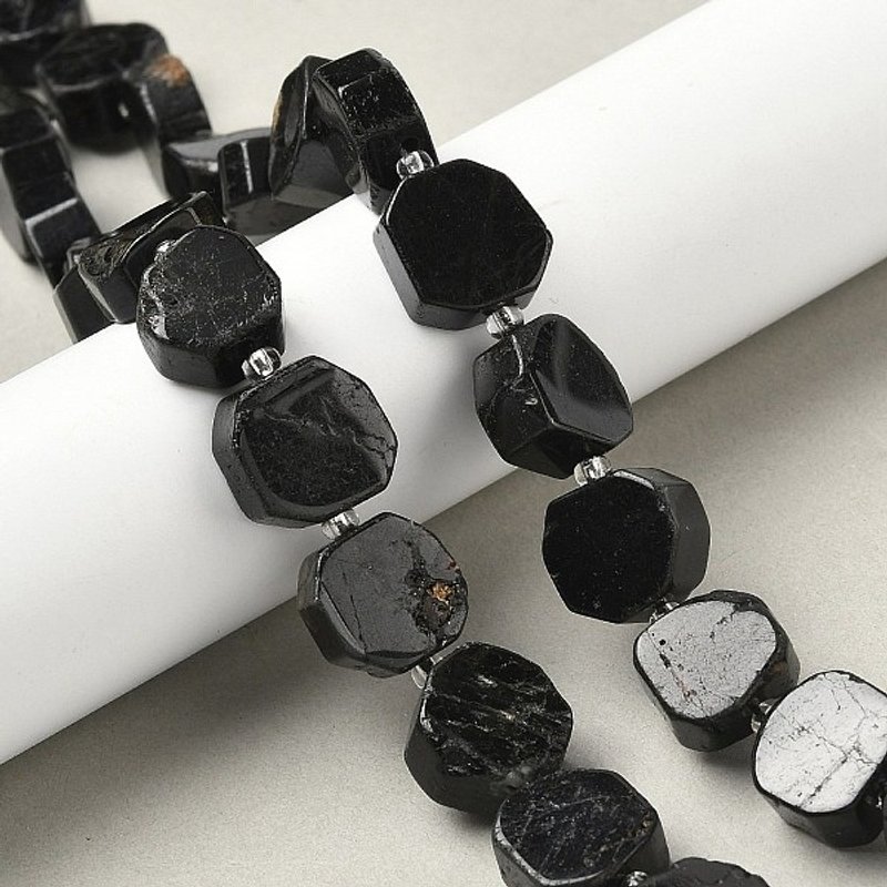 Brins de perles de tourmaline noire naturelle avec perles de semence — Perles à bijoux