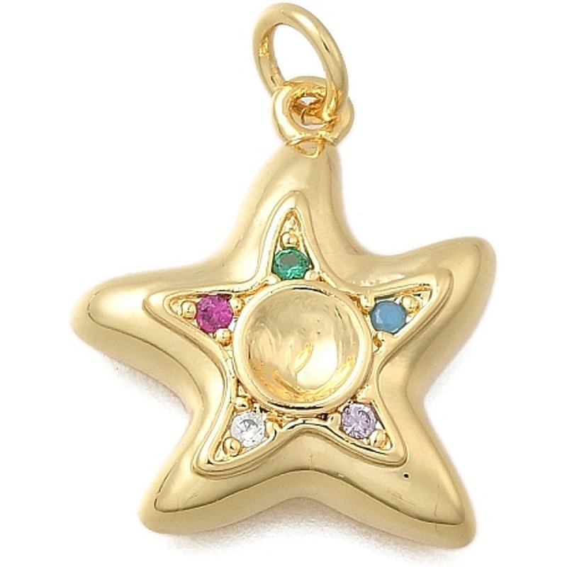 Pendentif étoile de mer en zircon cubique micro pave en laiton, plaqué or 18K — Breloques et pendentifs