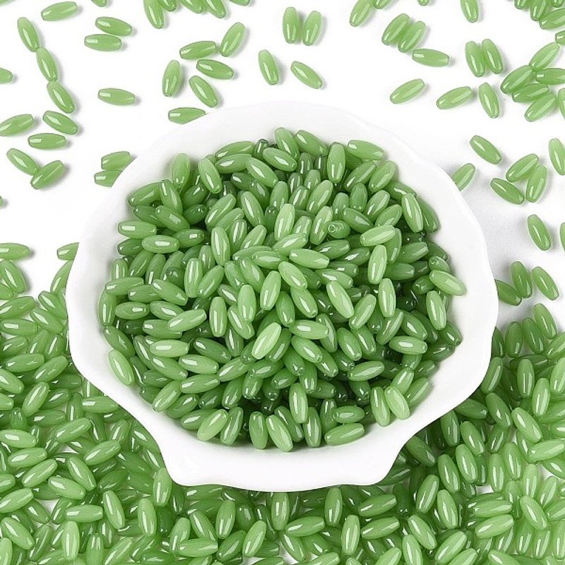 Opaque Colours Glass Seed Beads, Oval, Light Green, 9x4mm — Jewelry Beads