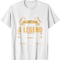 Je ne suis pas seulement une légende, je suis né en juin 1943 T-Shirt pour hommes