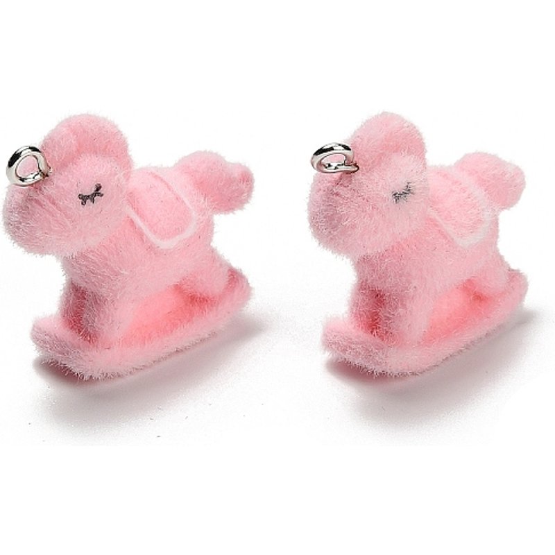 Pendentif en résine opaque Flocky avec boucle en fer platine, cheval — Breloques et pendentifs