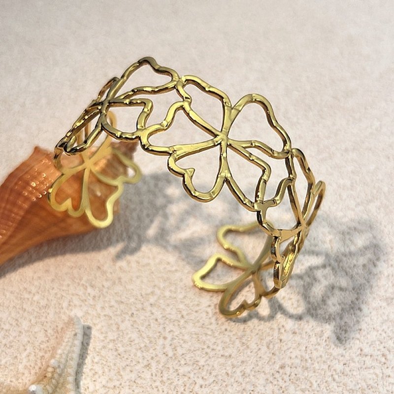 Bracelet Cuff Creux en Acier Inoxydable 304 pour Femmes, Plaqué Or 18K — Bracelet Femme