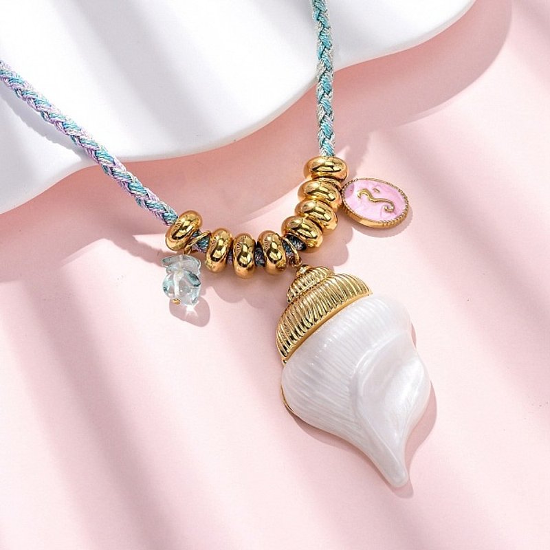 Collier Pendentif en Acier Inoxydable 304 et Coquillage Naturel — Collier pendentif