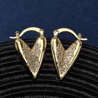 Boucles d'oreilles créoles en cœur en zircon cubique micro pave, plaquées or 18K — Boucles d'oreilles créoles