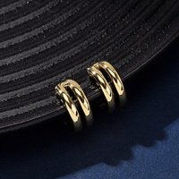 Boucles d'oreilles en laiton en forme de C à deux couches, plaqué or 18K — Bijoux fantaisie