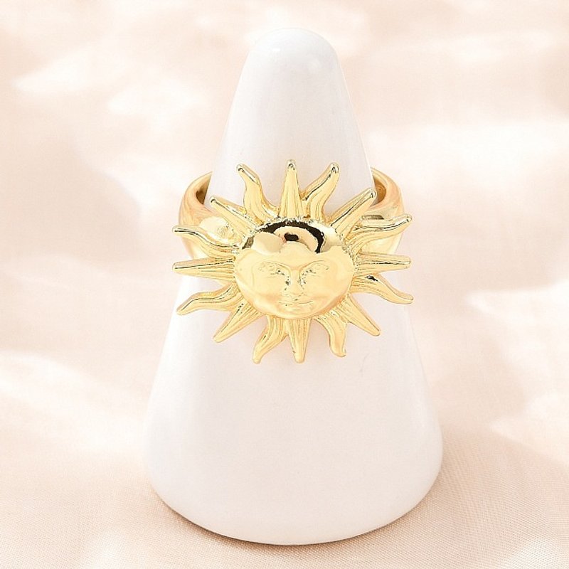 Bagues ouvertes en laiton ajustables en or, design soleil — Bijoux fantaisie