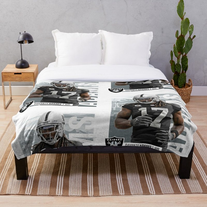 Davante Adams Throw Blanket — Throw Blankets