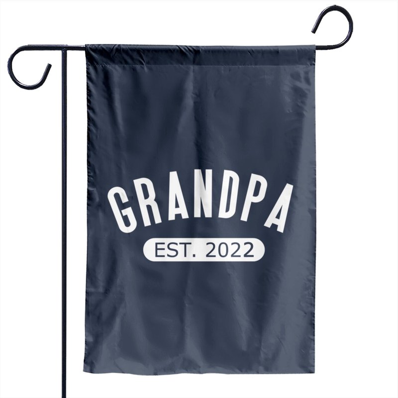 Grandpa Est. 2022 Grandfather Matching Grandparents Garden Flag — Decorative Flags