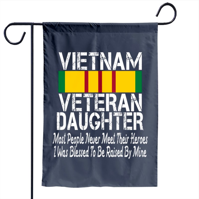 Vietnam Veteran Daughter Military Family Garden Flag — Decorative Flags