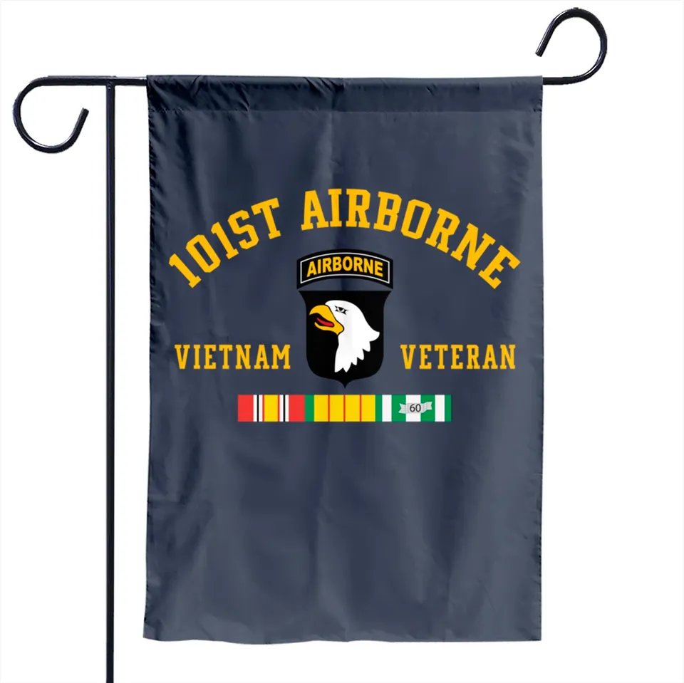 Drapeau de jardin pour la fête des pères des vétérans de la 101e division aéroportée du Vietnam — Drapeaux décoratifs