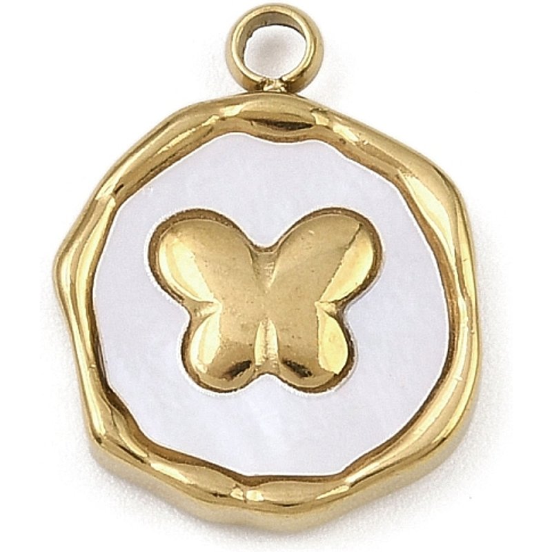 Pendants en Coquillage Blanc Naturel avec Charms Papillon et Montures en Acier Inoxydable — Breloques et pendentifs