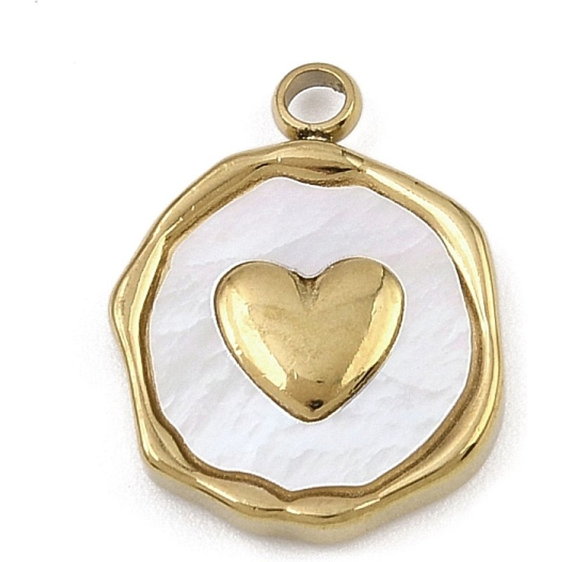 Natural White Shell Pendants with Heart Charms in 18K Gold Plated — Charms & Pendants